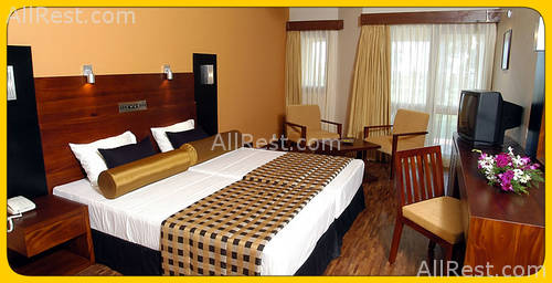 Tangerine Beach Hotel 17